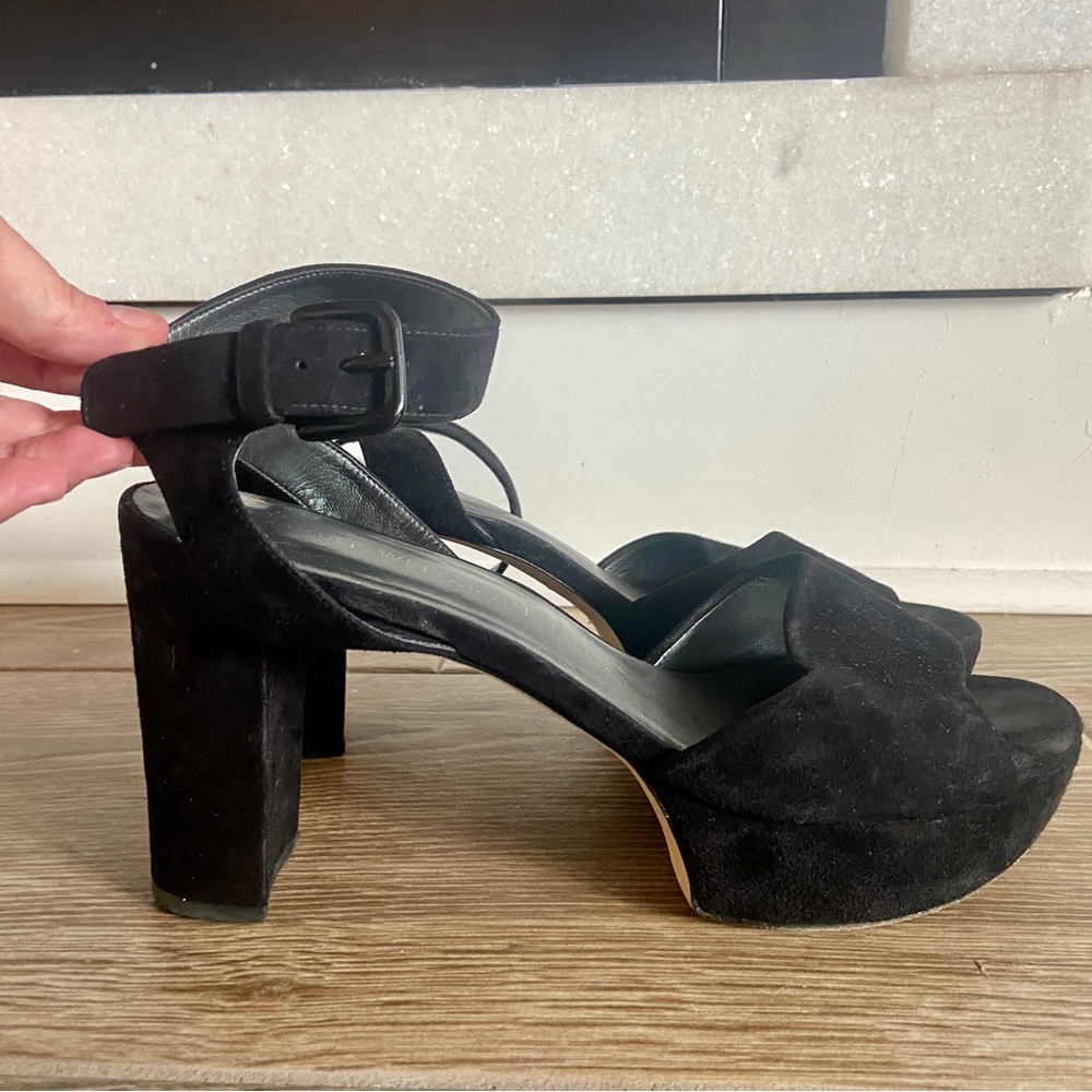 Stuart Weitzman Black Suede Strappy Platform Sandal. Size 10 - Picture 3 of 8
